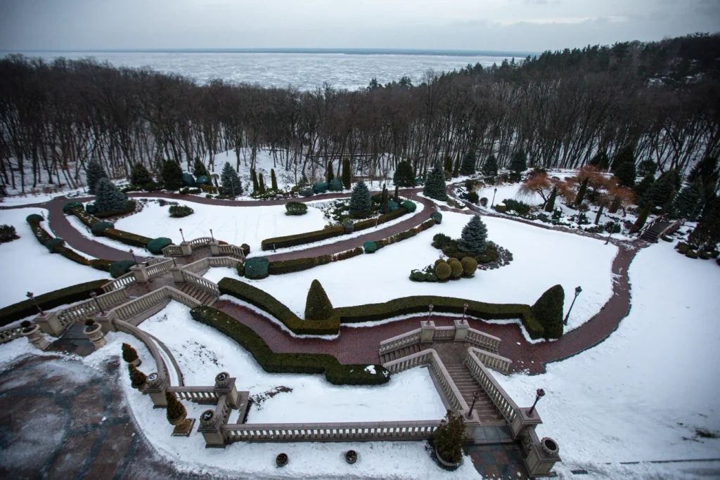 зимове фото парку Межигір’я